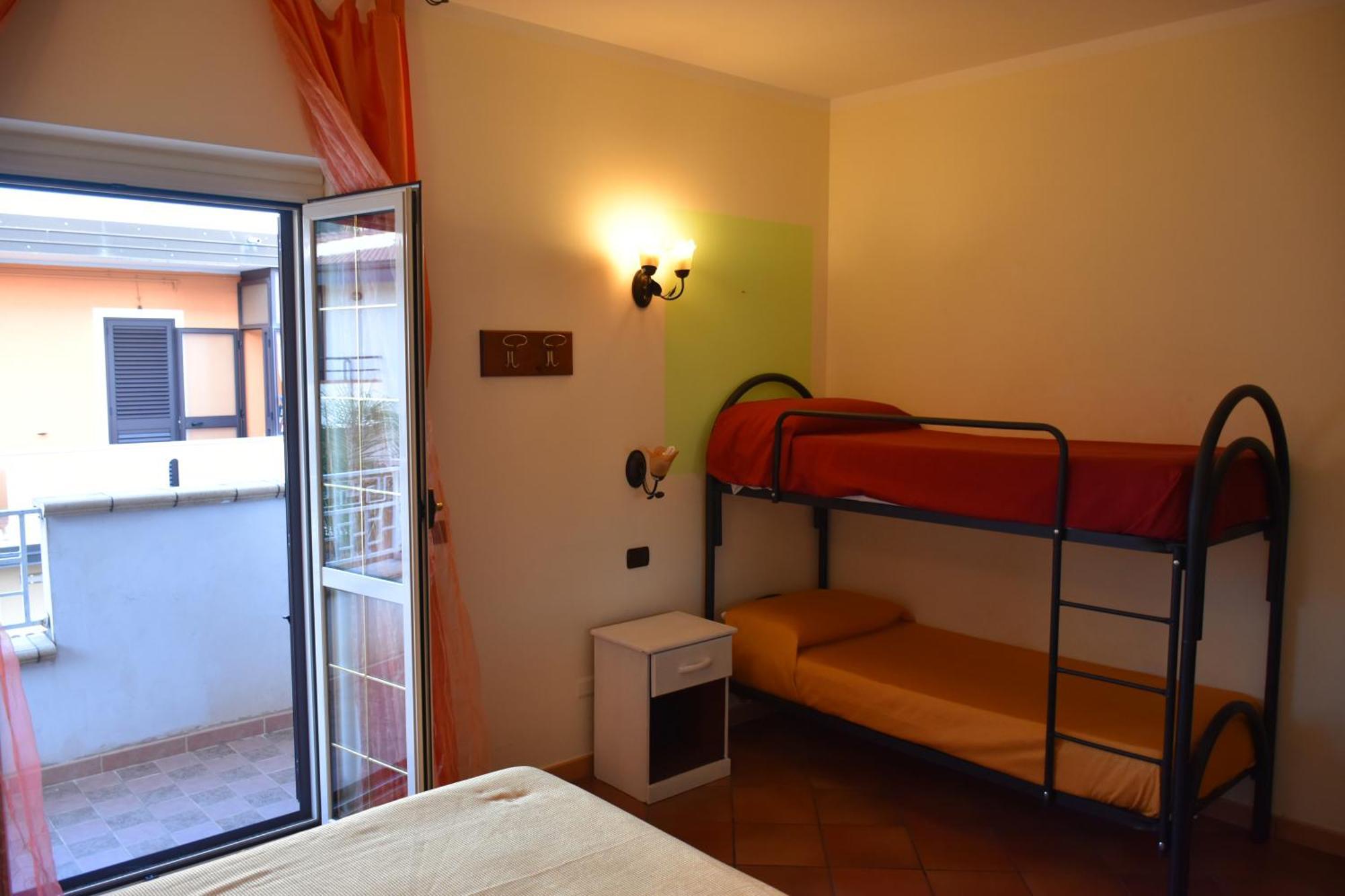 Hotel Il Melograno Nicotera Exterior foto