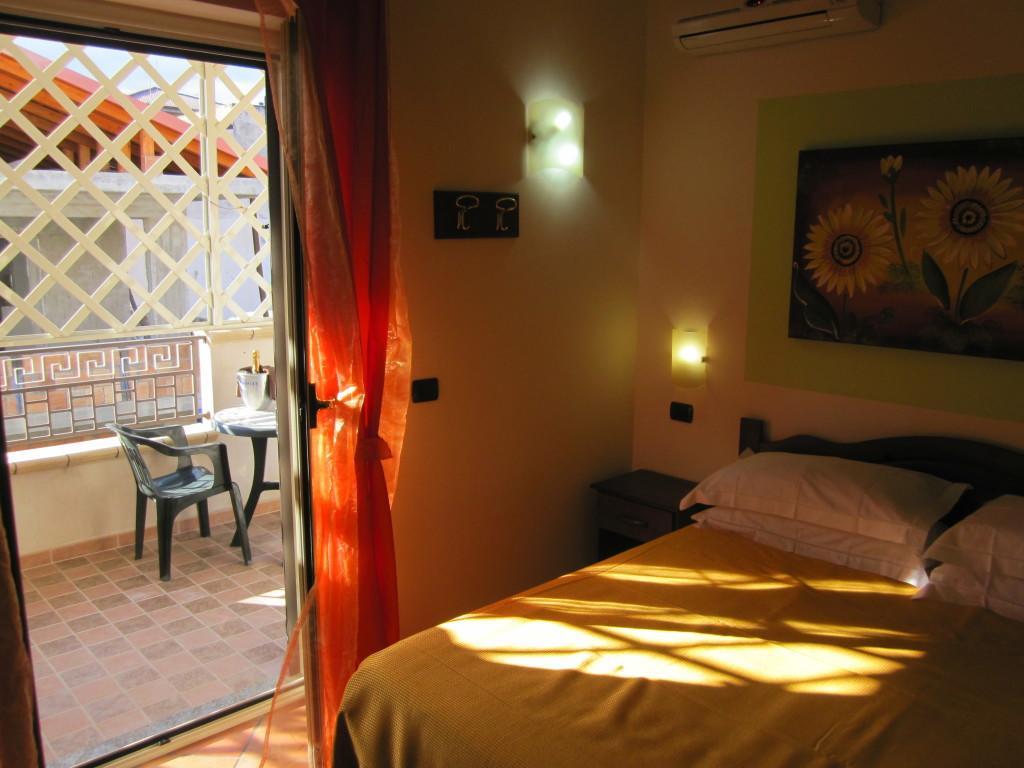 Hotel Il Melograno Nicotera Exterior foto